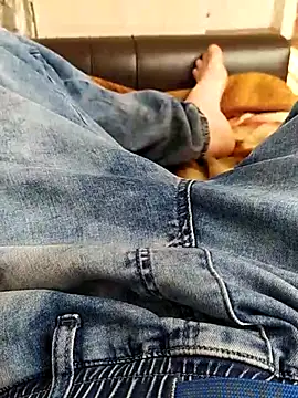 Snapshot of Ivan9iutt chatting on 04.05.26 Ivan9iutt online show from 04.05.26