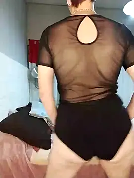 Juguetonafogosa5 online show from 03.18.26