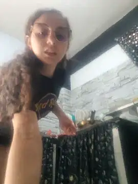 Snapshot of racheldepp_ chatting on 02.11.26 racheldepp online show from 02.11.26