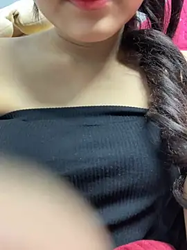 Snapshot of Bebun chatting on 02.08.26 Bebun online show from 02.08.26