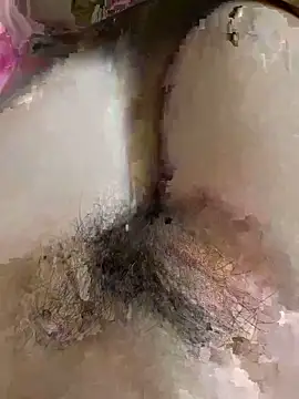 Snapshot of Bebun chatting on 02.14.26 Bebun online show from 02.14.26