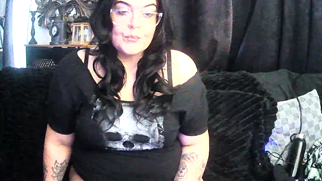Snapshot of Miss_CurvesXXX chatting on 02.09.26 Miss CurvesXXX online show from 02.09.26
