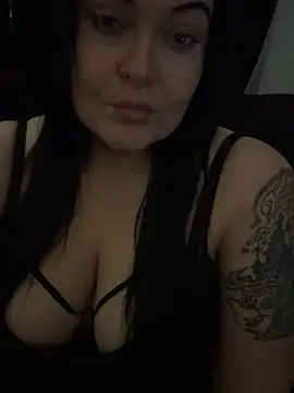 Snapshot of Miss_CurvesXXX chatting on 02.25.26 Miss CurvesXXX online show from 02.25.26