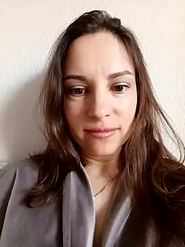 She-Moon online show from 04.14.26