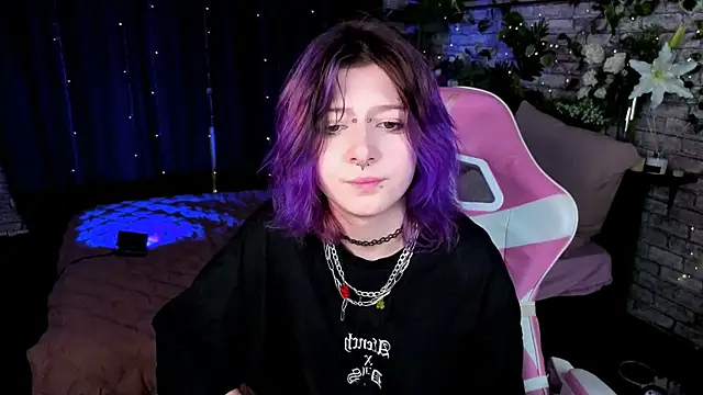 Ashley Veil online show from 07.28.26