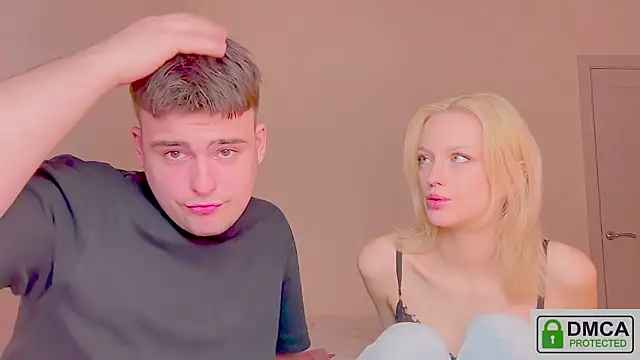 your molly mark  online show from 04.12.26