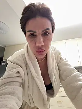 Missolevelvet online show from 02.11.26