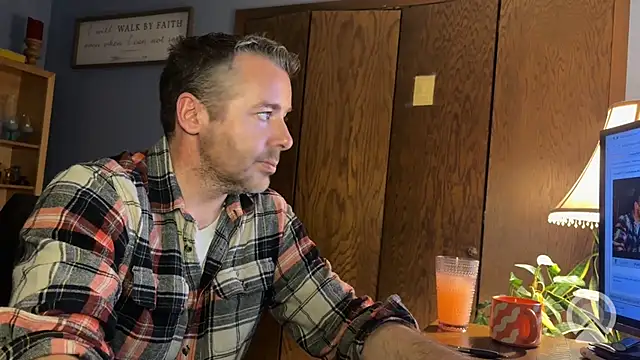 chrisw8140 online show from 04.13.26