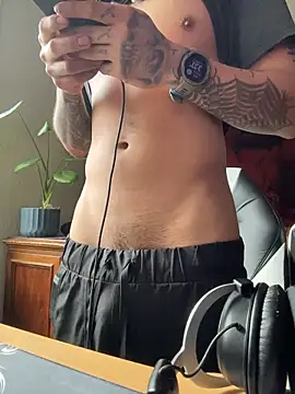 Snapshot of JoeyBlazy chatting on 03.07.26 JoeyBlazy online show from 03.07.26