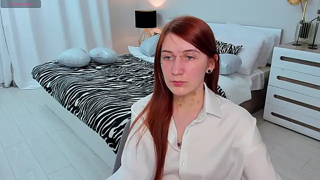 Snapshot of Polly_Sweet chatting on 02.17.26 Polly Sweet online show from 02.17.26