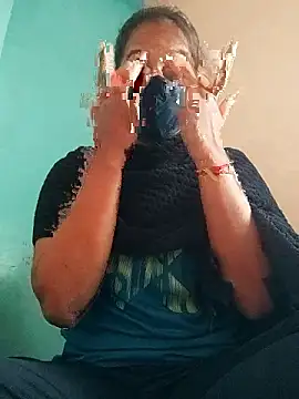 Snapshot of me-leela chatting on 01.16.26 me-leela online show from 01.16.26