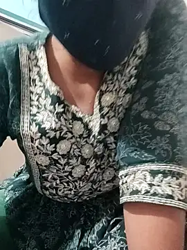 Snapshot of me-leela chatting on 01.19.26 me-leela online show from 01.19.26