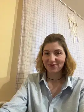 Snapshot of _Crystal_2 chatting on 02.02.26 Crystal 2 online show from 02.02.26