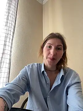 Snapshot of _Crystal_2 chatting on 02.06.26 Crystal 2 online show from 02.06.26