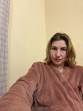 Snapshot of _Crystal_2 chatting on 02.09.26 Crystal 2 online show from 02.09.26