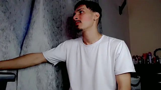 Yankees xxx online show from 05.20.26