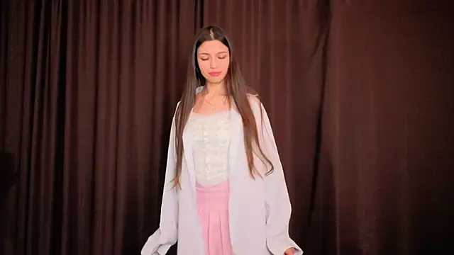 Snapshot of NeliaBermea chatting on 01.15.26 NeliaBermea online show from 01.15.26