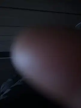 Snapshot of Bzz1- chatting on 03.17.26 Bzz1- online show from 03.17.26