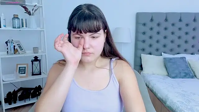 Snapshot of Miss__Poly chatting on 02.08.26 Miss Poly online show from 02.08.26