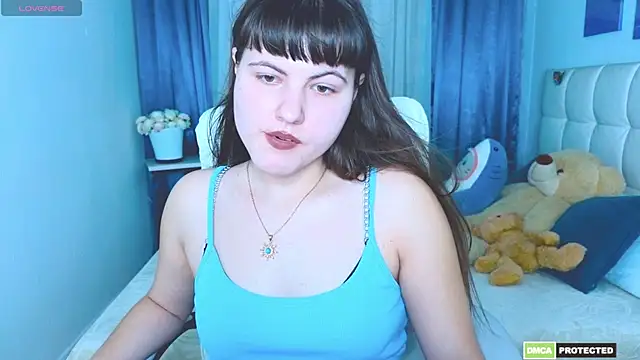 Snapshot of Miss__Poly chatting on 02.27.26 Miss Poly online show from 02.27.26