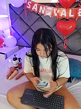 Lucia fastcollins online show from 02.12.26