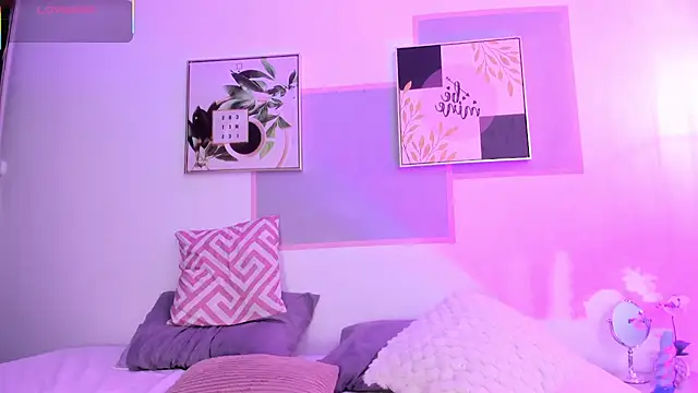 april jones05 online show from 03.28.26