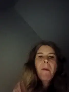 Snapshot of Didi2081 chatting on 02.08.26 Didi2081 online show from 02.08.26