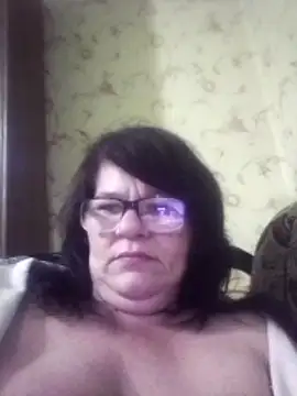 NysiOlsen online show from 04.18.26