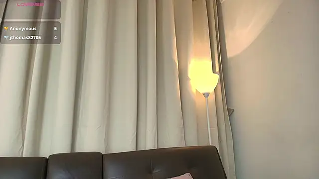 Snapshot of nelly_willd chatting on 02.10.26 nelly willd online show from 02.10.26