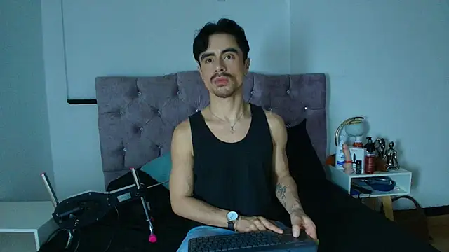 Ethan Briggs  online show from 03.20.26