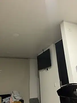 Pretty  Milf online show from 02.28.26