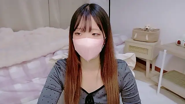 Snapshot of NOA_cha chatting on 04.01.26 NOA cha online show from 04.01.26