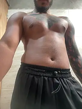 liyamjunior online show from 02.02.26