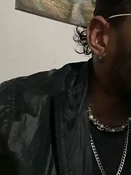 liyamjunior online show from 02.25.26