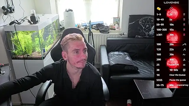 Rayzel White online show from 03.17.26