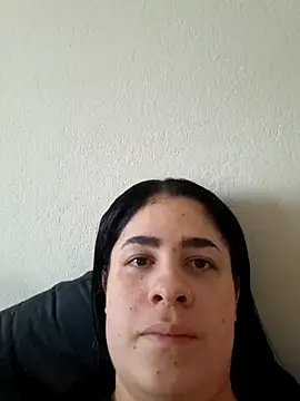 Snapshot of Neveencantada00 chatting on 02.25.26 Neveencantada00 online show from 02.25.26