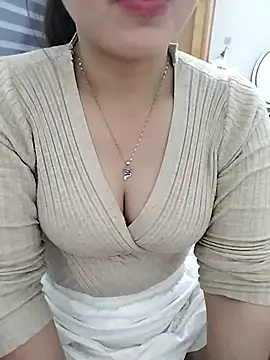 Snapshot of MaiNgoc_sexy chatting on 02.17.26 MaiNgoc sexy online show from 02.17.26