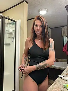 tastemecaroline online show from 03.25.26