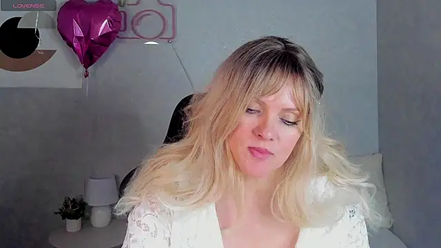 Snapshot of Victoria_Nelson chatting on 03.02.26 Victoria Nelson online show from 03.02.26