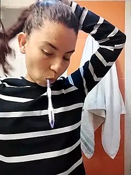 niiix 01 online show from 03.20.26