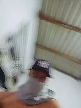 Snapshot of novinho_br29 chatting on 02.17.26 novinho br29 online show from 02.17.26