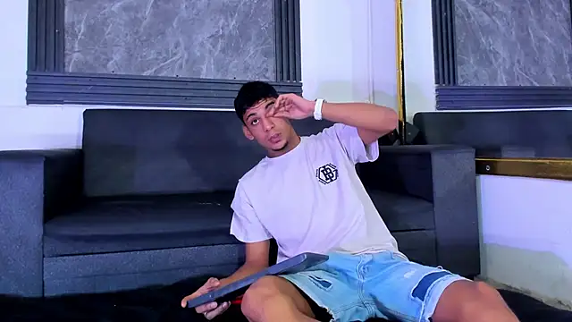 ALEX KEITH26 online show from 02.15.26