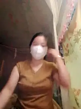 Snapshot of Hin-ni chatting on 02.21.26 Hin-ni online show from 02.21.26