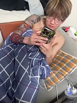 Chocolates-001 online show from 02.06.26