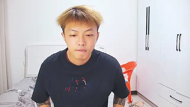 Chocolates-001 online show from 06.11.26