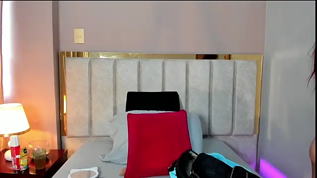 TessaMonroee online show from 02.27.26