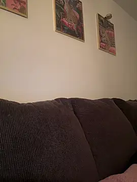 Snapshot of icelyne_2001 chatting on 02.20.26 icelyne 2001 online show from 02.20.26