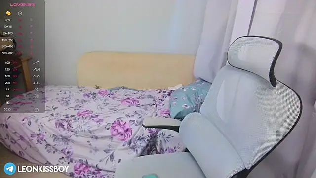 LeonBoykisser online show from 04.01.26