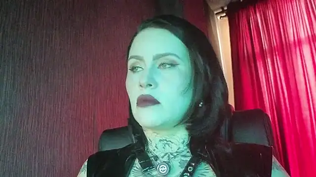 Mistressolivia07 online show from 02.18.26