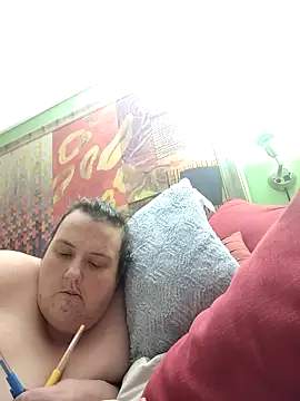 luvbug28 online show from 03.20.26